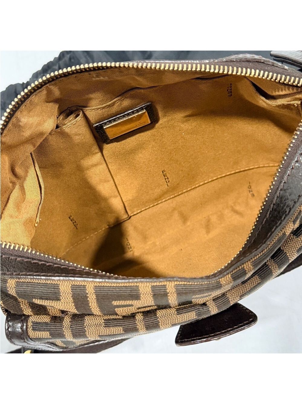 Fendi Chef Zip Crossbody Bag - Picture 6 of 7